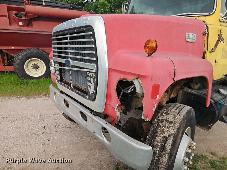 image for item EO7354 1978 Ford 9000 dump truck