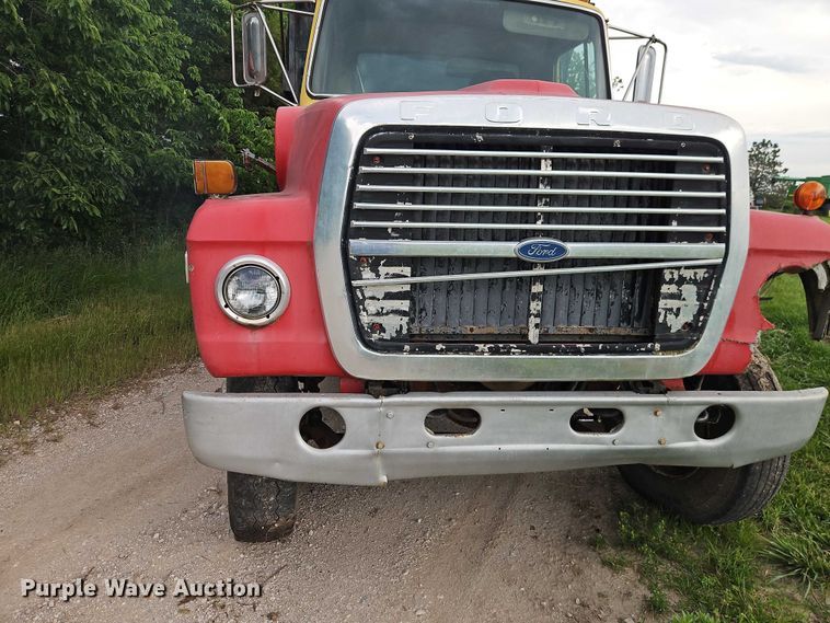 image for item EO7354 1978 Ford 9000 dump truck