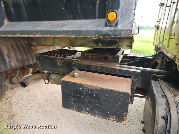image for item EO7354 1978 Ford 9000 dump truck