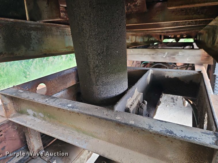image for item EO7354 1978 Ford 9000 dump truck