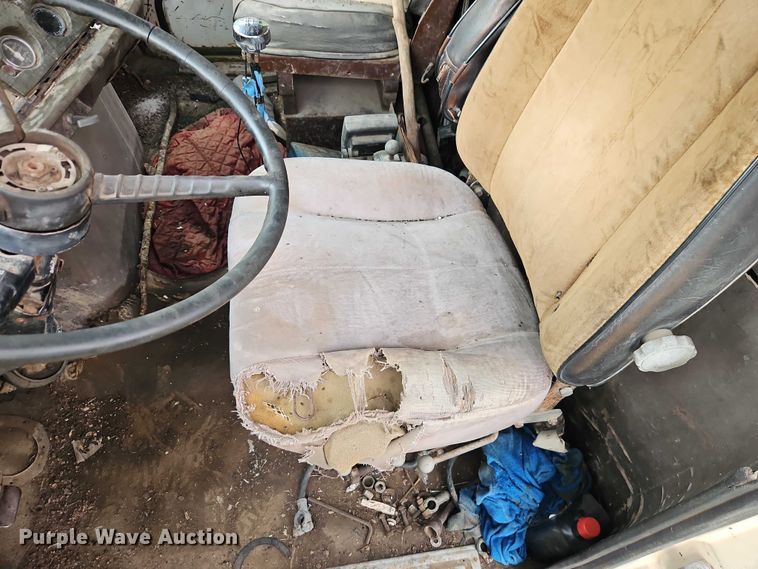 image for item EO7354 1978 Ford 9000 dump truck