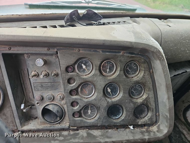 image for item EO7354 1978 Ford 9000 dump truck