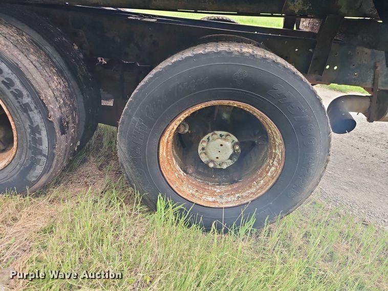 image for item EO7354 1978 Ford 9000 dump truck