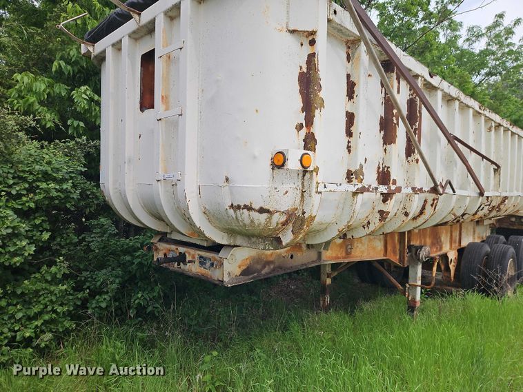 image for item EO7355 1979 Fruehauf ND1-F2-22'71/2DB5-24 end dump trailer