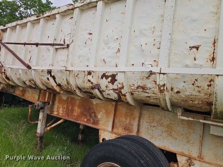 image for item EO7355 1979 Fruehauf ND1-F2-22'71/2DB5-24 end dump trailer