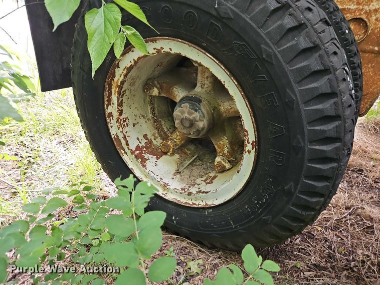 image for item EO7355 1979 Fruehauf ND1-F2-22'71/2DB5-24 end dump trailer