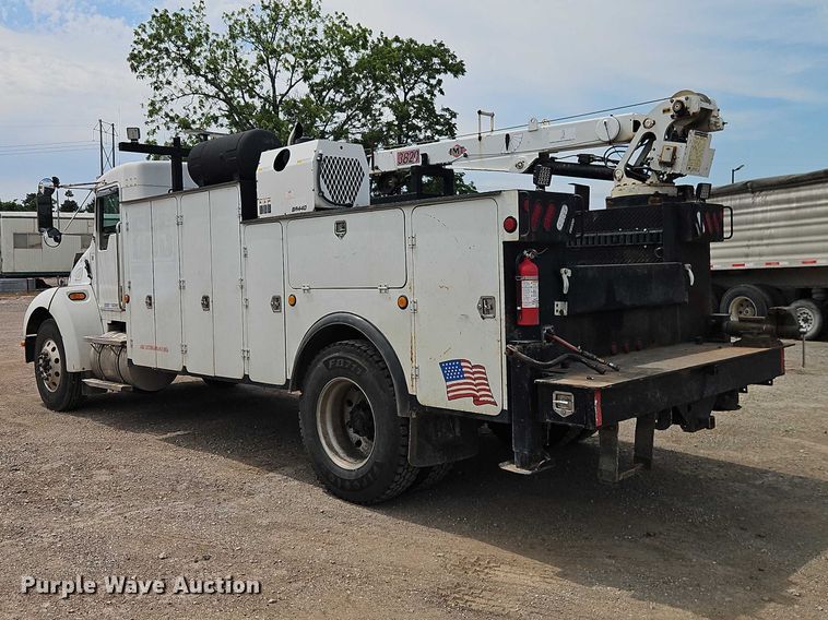 image for item EO7362 2007 Kenworth T300 utility / service truck