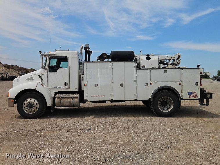 image for item EO7362 2007 Kenworth T300 utility / service truck