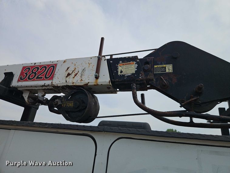 image for item EO7362 2007 Kenworth T300 utility / service truck