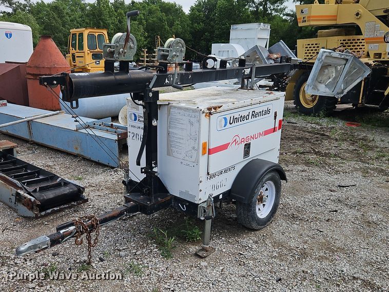 image for item EO7367 Magnum light plant