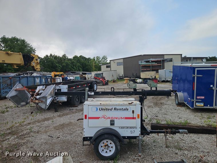 image for item EO7367 Magnum light plant