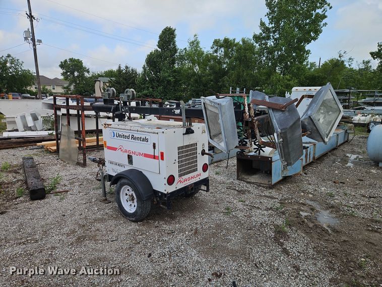 image for item EO7367 Magnum light plant