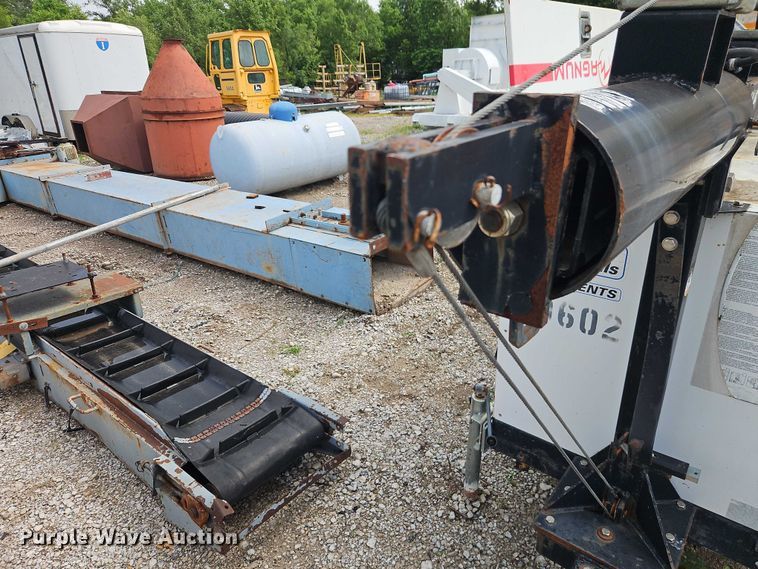 image for item EO7367 Magnum light plant