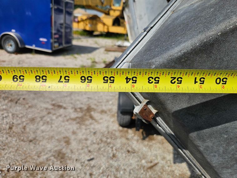 image for item EO7367 Magnum light plant