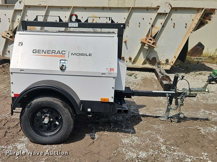 image for item EO7370 2021 Generac MLG15 light plant