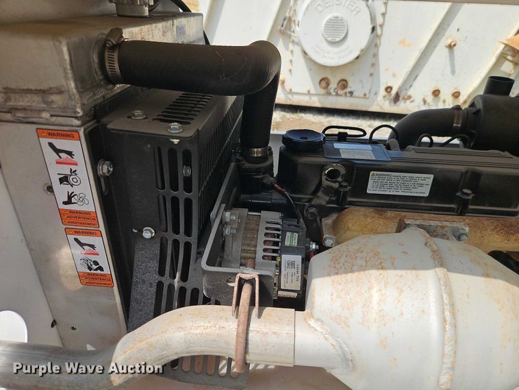 image for item EO7370 2021 Generac MLG15 light plant