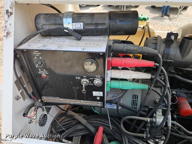 image for item EO7370 2021 Generac MLG15 light plant