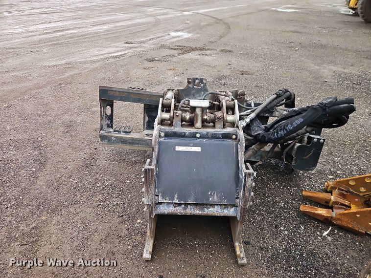 image for item EO7378 Skid steer cold planer
