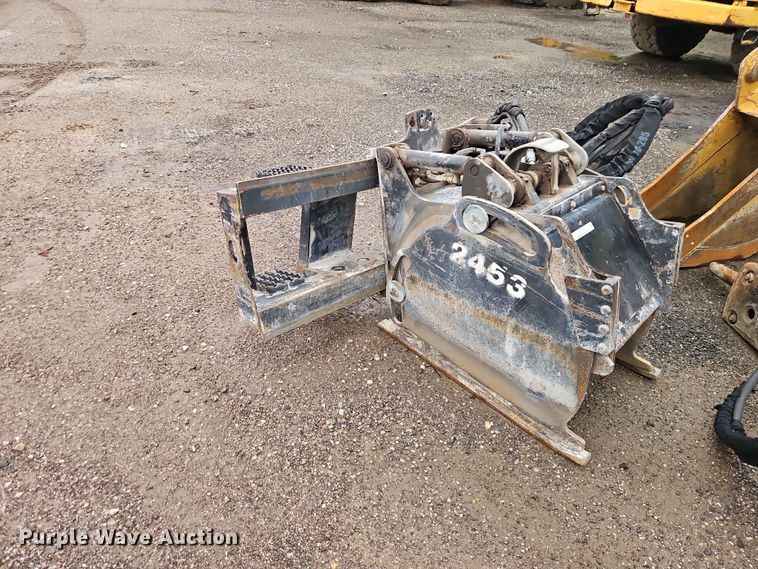 image for item EO7378 Skid steer cold planer