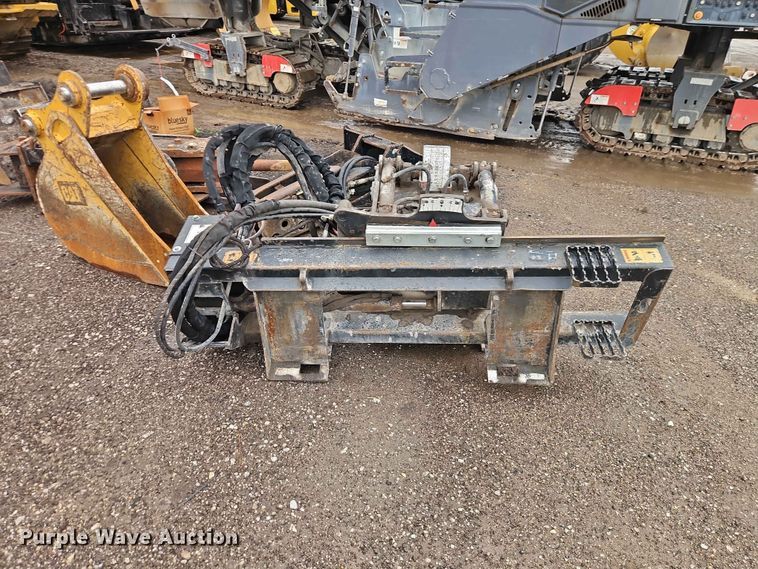 image for item EO7378 Skid steer cold planer