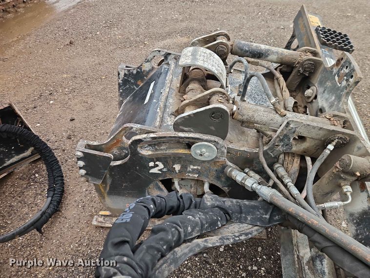 image for item EO7378 Skid steer cold planer