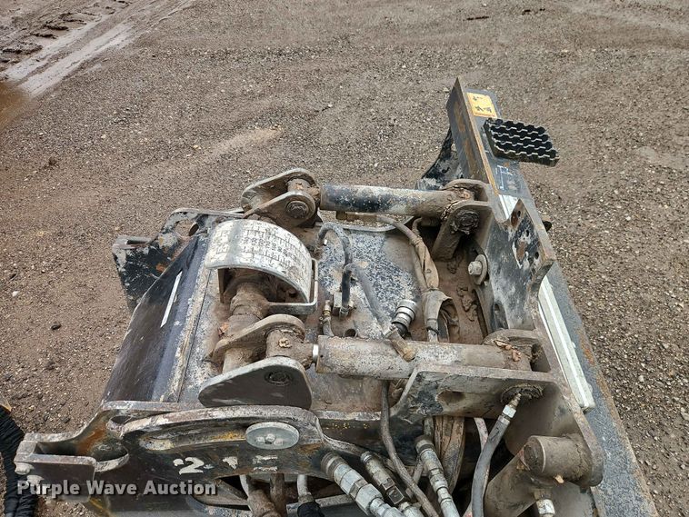 image for item EO7378 Skid steer cold planer