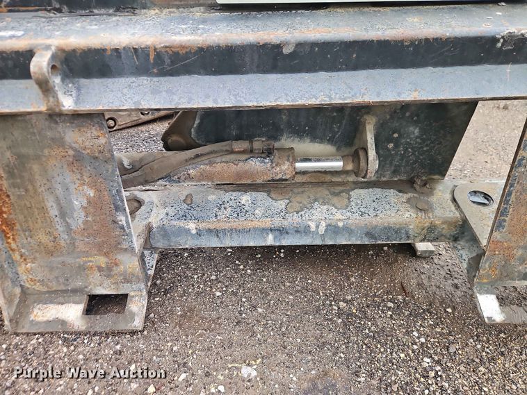 image for item EO7378 Skid steer cold planer