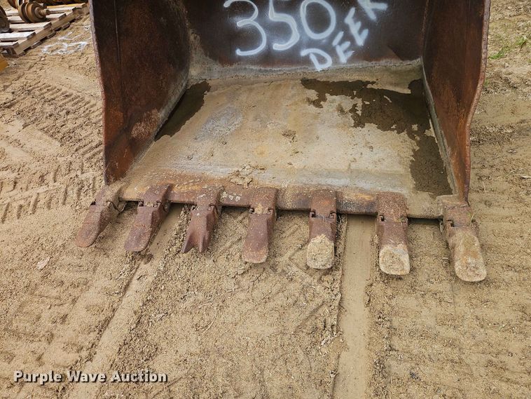 image for item EO7392 STD bucket
