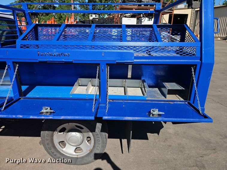 image for item EO7420 2008 Ford F350 Super Duty utility bed pickup truck