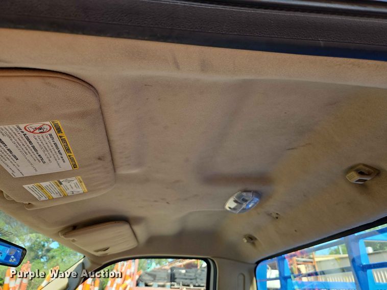 image for item EO7420 2008 Ford F350 Super Duty utility bed pickup truck