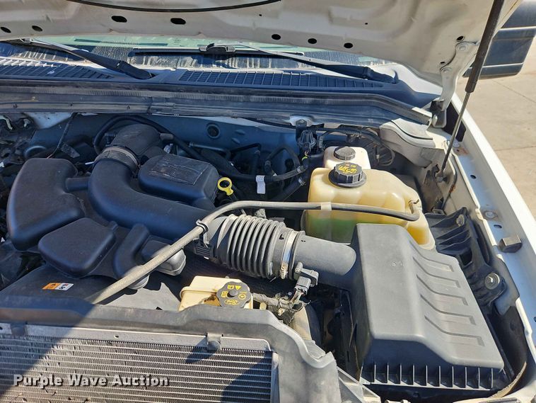 image for item EO7420 2008 Ford F350 Super Duty utility bed pickup truck