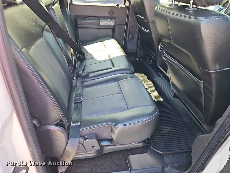 image for item EO7422 2016 Ford F350 Super Duty  Crew Cab pickup truck