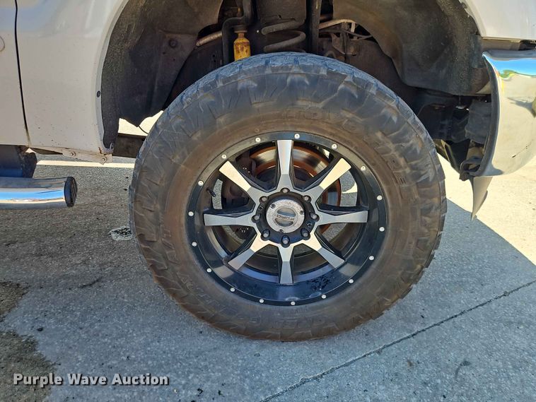 image for item EO7422 2016 Ford F350 Super Duty  Crew Cab pickup truck