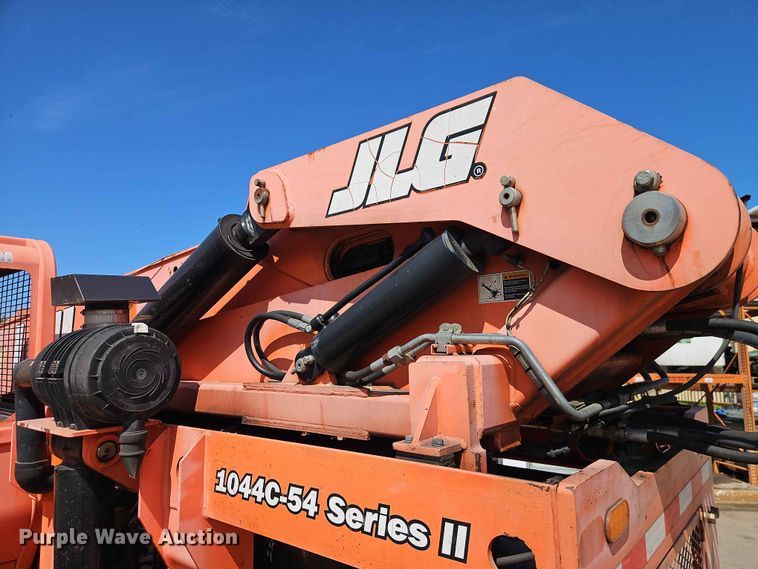 image for item EO7423 2006 JLG 1044C-54 series II telehandler