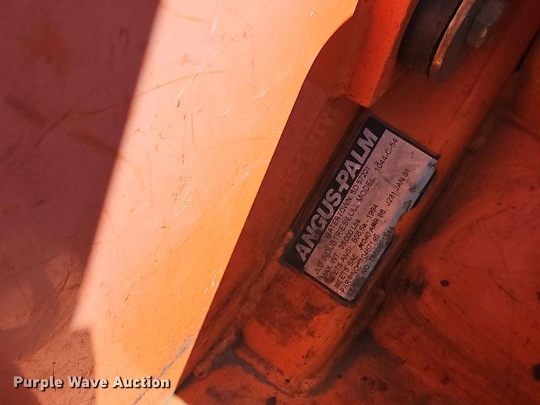 image for item EO7423 2006 JLG 1044C-54 series II telehandler