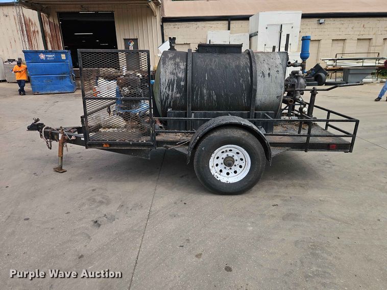 image for item EO7425 Equipt Manufacturing seal coat trailer