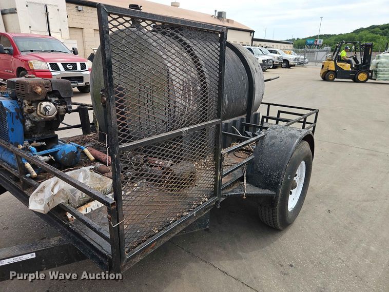 image for item EO7425 Equipt Manufacturing seal coat trailer