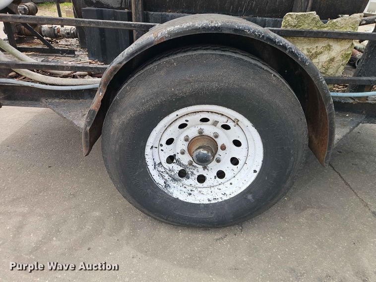image for item EO7425 Equipt Manufacturing seal coat trailer