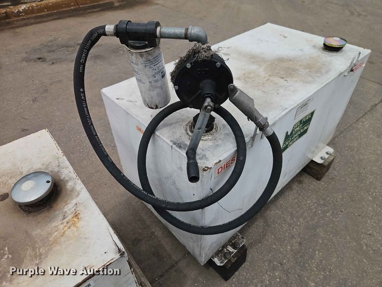 image for item EO7427 (2) fuel tanks