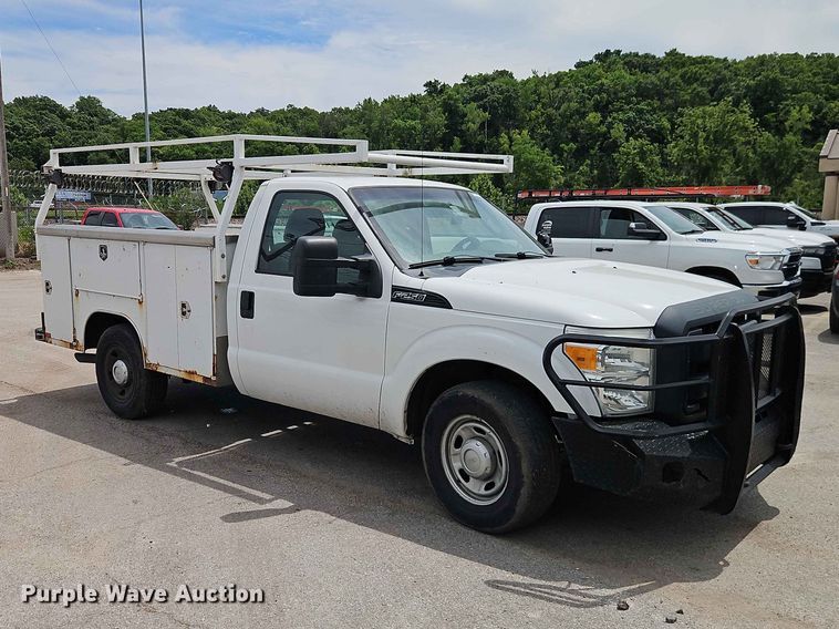 image for item EO7429 2012 Ford F250 Super Duty utility bed pickup truck