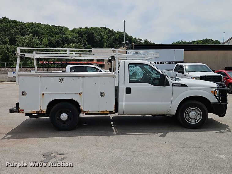 image for item EO7429 2012 Ford F250 Super Duty utility bed pickup truck
