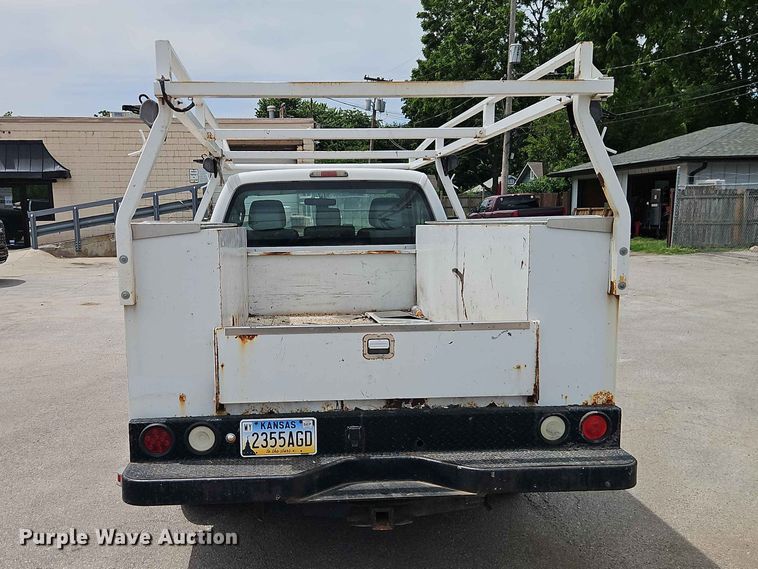 image for item EO7429 2012 Ford F250 Super Duty utility bed pickup truck