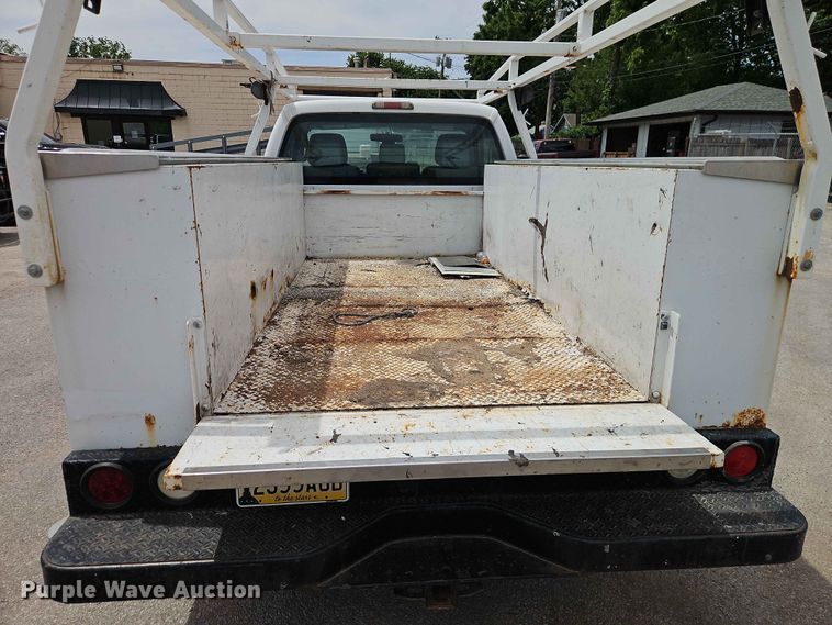 image for item EO7429 2012 Ford F250 Super Duty utility bed pickup truck