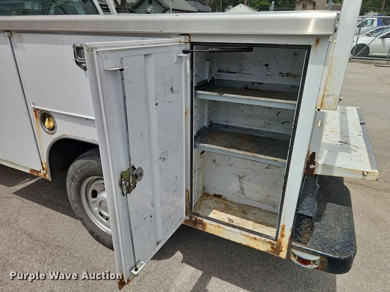image for item EO7429 2012 Ford F250 Super Duty utility bed pickup truck
