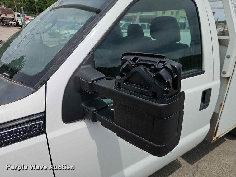 image for item EO7429 2012 Ford F250 Super Duty utility bed pickup truck