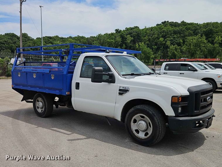 image for item EO7430 2008 Ford F350 Super Duty utility bed pickup truck