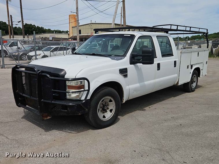 2009 Ford F250 Super Duty Crew Cab utility bed pickup truck