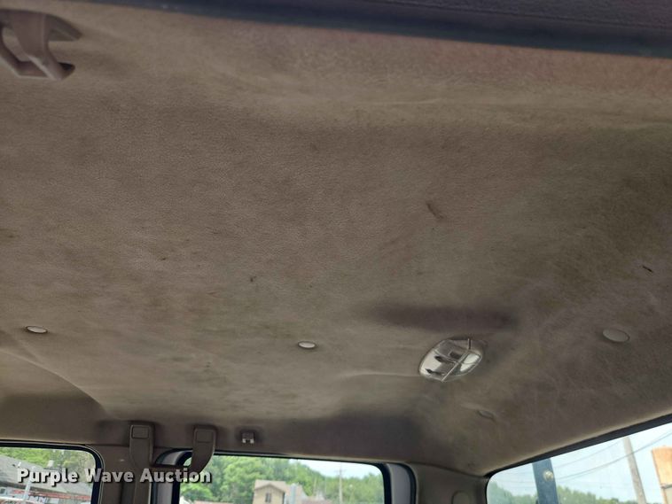 image for item EO7432 2009 Ford F250 Super Duty Crew Cab utility bed pickup truck