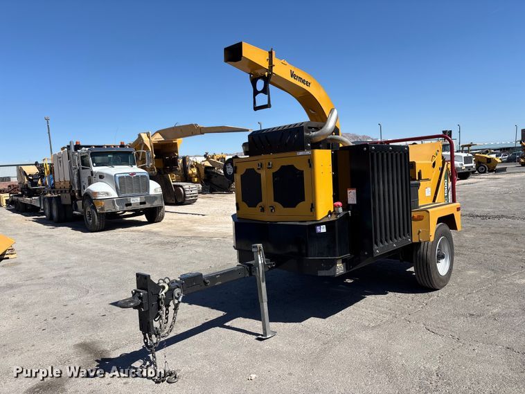 image for item EQ7049 2024 Vermeer BC1500 wood chipper