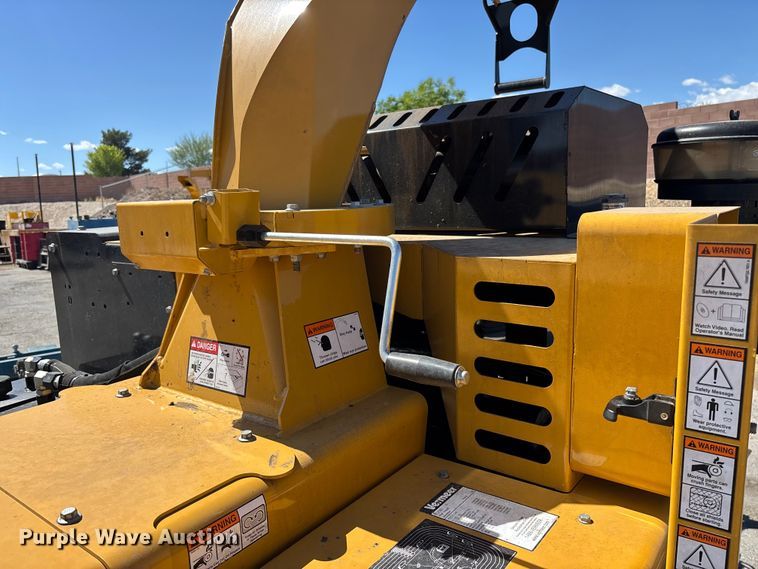 image for item EQ7049 2024 Vermeer BC1500 wood chipper